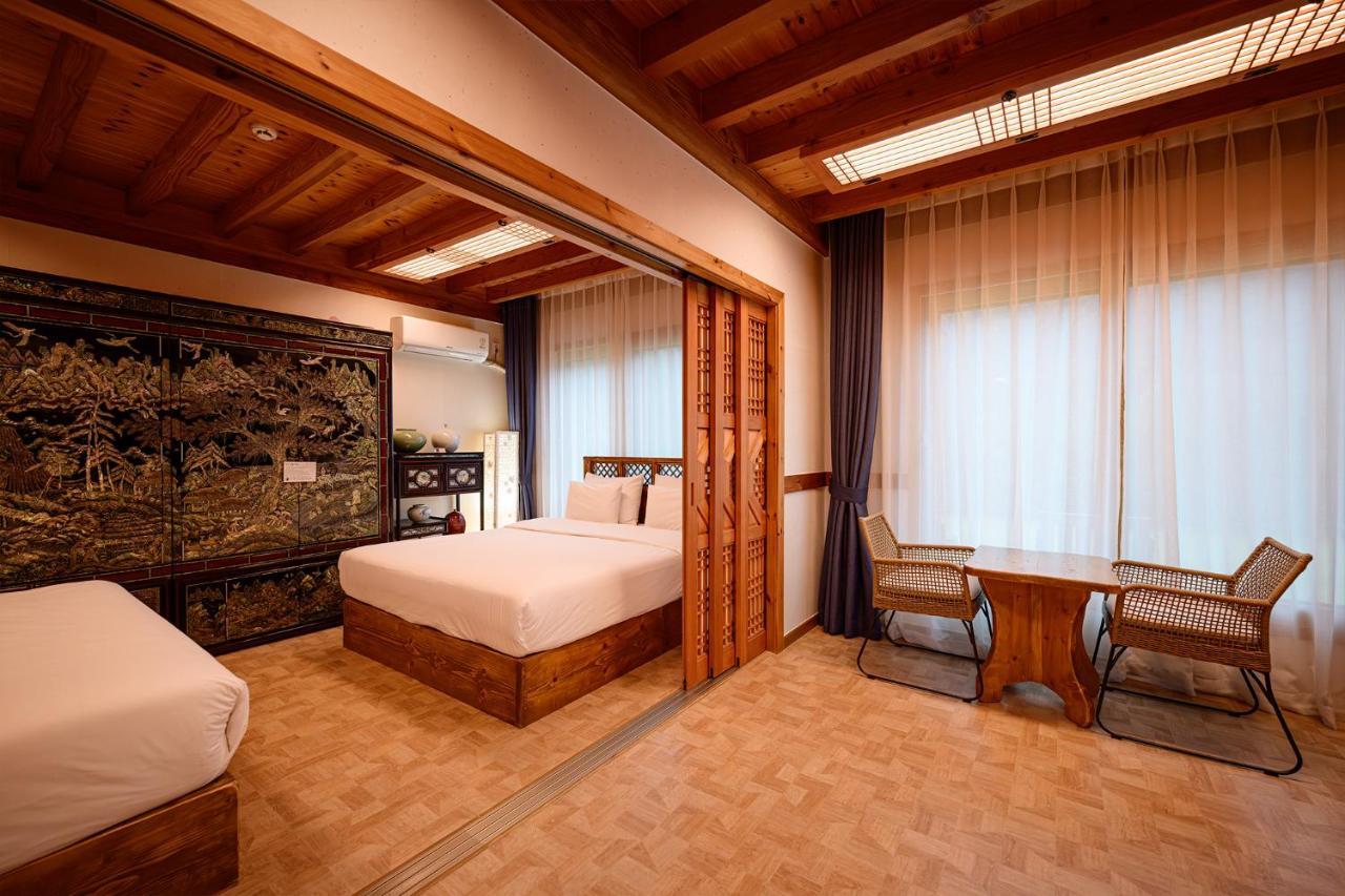 Jeonju Wangyijimil Hanok Hotel Eksteriør billede